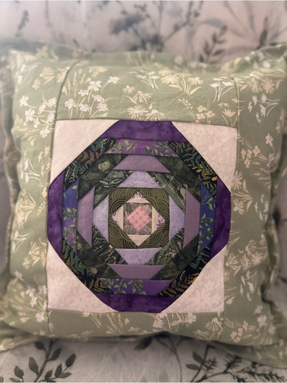 ✨ Handmade by Me “Pineapple” Quilt Block Throw Pillow ✨